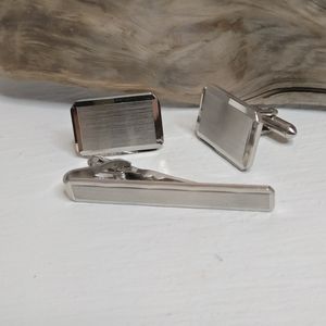 Vintage set MCM tie clip and cufflinks silver tone